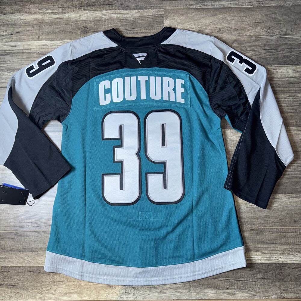 Fanatics San Jose Sharks Logan Couture #39 NHL Premium Men's Jersey Sz 46 NWT - Picture 9 of 11